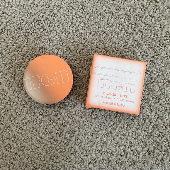 NIB Item Beauty Cream Blush - Picture 1 of 3